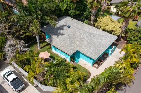 Hale Makai - Luxury Beach Home with AC and Private Hot Tub! Tvnc#5012 Отели в г. Кекаха