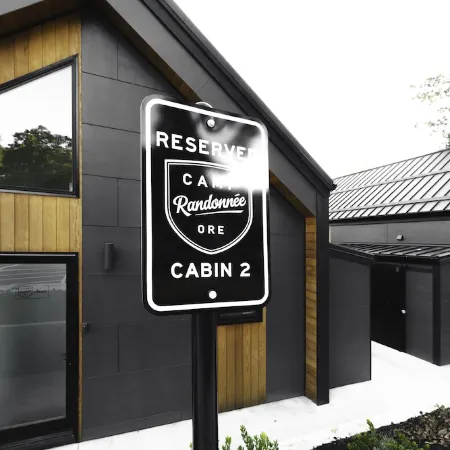 C A M P_R A N D O N N E E    CABIN 2