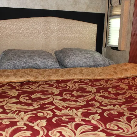 Luxury 5th Wheel Glamping In Style In Historic Mentone,  Alabama