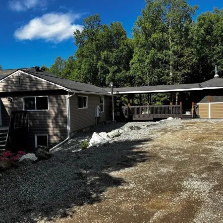 Large 4 Bedroom, Minutes from Mountains, Inlet, Airport and Downtown.