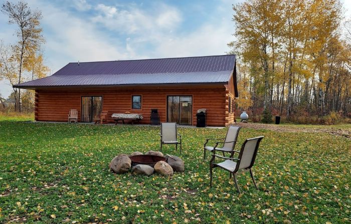 Finlayson Log Cabin on 10 Acres
