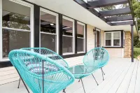 Sky Hi at Buckeye Lake Hotels in Harbor Hills