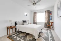 Elegant 3-Bedroom Home with Stunning Rooftop Deck & Dining Area