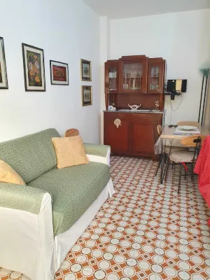 THE HOME OF THE JUNIOR BRATS Hotels in 