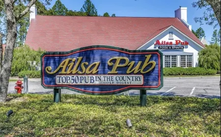 Welcome to the Perfect Getaway. Отели в г. Ред Хилл