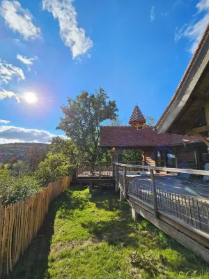 Gîte du Clos Voucheot, large spa, Vallée de l'Ouche