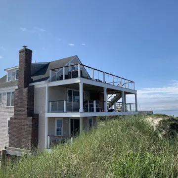 7 Bed - Private Beach - Ocean Front w/Boat Moorings - Fully Remodeled Отели рядом с достопримечательностью «Plymouth Mayflower»