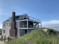 7 Bed - Private Beach - Ocean Front w/Boat Moorings - Fully Remodeled
