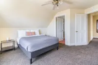 Spacious retreat with outdoor dining, patios and views