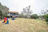 Fresh and fun Belton lake view home