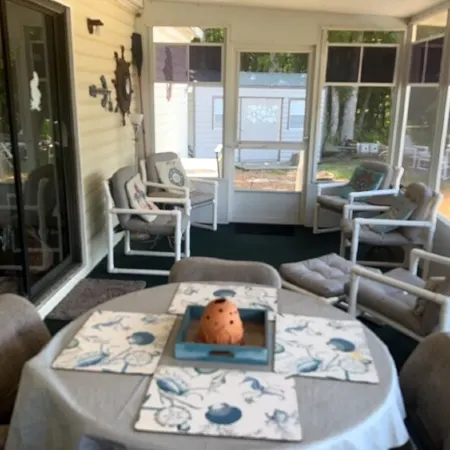 Waterfront Retreat on Deep River with LG Dock Amazing Views & Wildlife