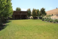 Powell Ranch Enjoy  jacuzzi  on  beautiful farm 빅 미도우 캠프그라운드 주변 호텔