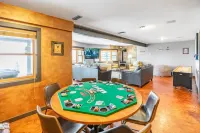 Colorado Ranch — Hot Tub, Game Room & Pets OK