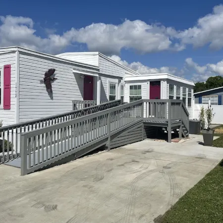 Little Cottage Near the Sea! in 2026, Bookings Include a Golf Cart!