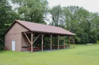 Spacious home in the Heart of 46 High Peaks on The AuSable River - 8-12 Guests