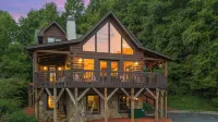 5BR Cabin w/ Hot Tub, Mountain Views, & Game Room