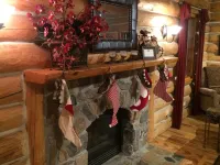 The Gingerbread Cottage - 2.5 acres, craft or meeting room