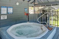 Waterfront Condo, Flathead Lake and Mountain Views!