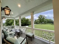 East Suite-Bleubird Studio- 5Miles to KY Horse Park, 30Min the Ark,Bourbon Trail
