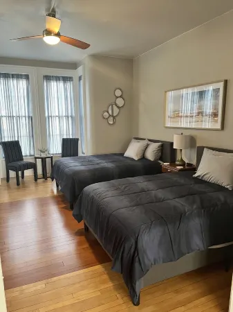 The Barron Historic Eau Claire Home Отели рядом с достопримечательностью «Парк Камерон»