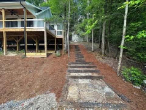 Boulder Trail Getaway- 15 min from New River Gorge National Park Hotels in Wilderness