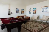 '24 Build, Views, TaosBoho, HotTub, Kiva, GameRoom