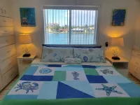 WaterView, Corner Studio #25, Family Friendly, Beaches, Top Floor, WIFI