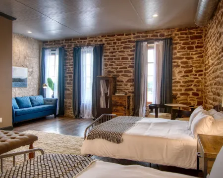 The Loft On The Square 梅森酒店