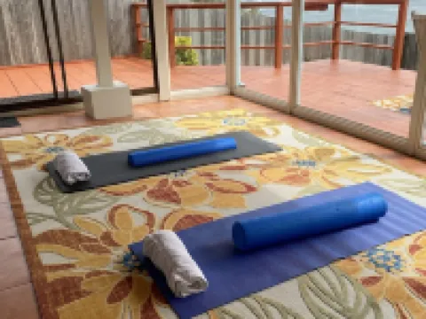 Oceanfront Oasis, Sunsets & Crashing Waves Hotels in Moss Beach