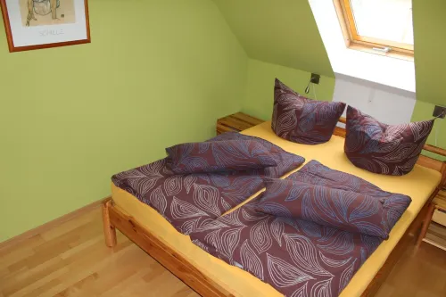 Vacation apartment with roof terrace; bed linen, towels, WLAN and two bicycles Hotel a Malchow