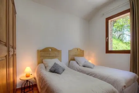 GÎTE, HAUTE CORSE, CASTAGNICCIA, CASABIANCA 35% discount for 5 or 6 overnight stays