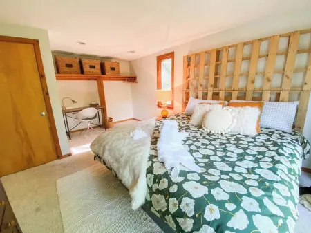 Secluded Jackson Family Escape w/ Views & Deck