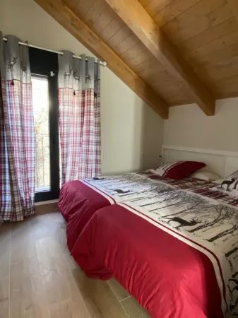 Bonito Duplex en Biescas ,entorno Rural a 20min Estacion Sky. Apta Mascotas