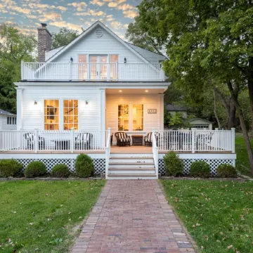 Casa Blanca in Miller Beach!