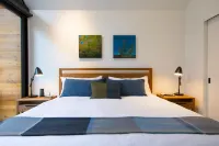 Kuono at Volcano   .