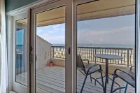 Sensational Sandcastles Condo/Oceanfront-Amelia