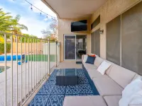4-bedroom kid friendly home with HEATED Pool! ギルバートのホテル