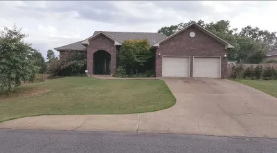 Outdoor Paradise with Bar,New Hot Tub2022,New Pool 2024, Pet Friendly