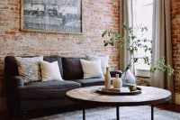 Modern, Historic Loft Overlooking Downtown - Apartments