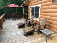 Franklin Foxfire Cabin - Mountain Views, Fire Pit, Spacious, PS5, Fast WiFi