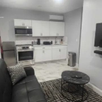 Majestically Pleasant Suite Hotels in Hempstead