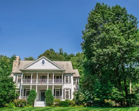 Large Luxury Family Home Near Five Colleges. The TOP short term rental in area! Hoteles en Hadley