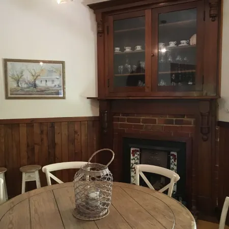 Ada Cottage - Warburton, Yarra Valley