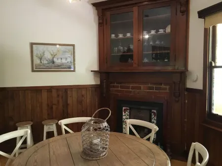 Ada Cottage - Warburton, Yarra Valley