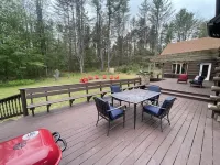 Rustic Log Cabin on private horse farm!