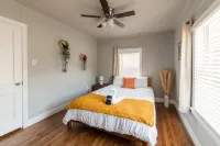 Cheerful Boho Stay - Minutes From Hospital