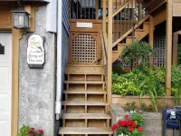 UNIQUE AND BEAUTIFUL , PRIME NORTH END LOCATION !! Hotels in Cannon Beach