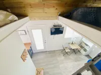 Quaint Tiny Home on Working Homestead-20 mins from Show Low! Hotels in Taylor