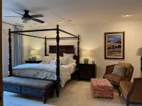 Amazing 5 bedroom Indian Wells Country Club home with private backyard! Các khách sạn ở Indian Wells