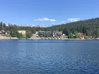 Marina Cay Condo near Flathead Lake Hotels in Bigfork